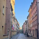 Old Town Residence, Historic Centre Castle Square Apartamento