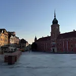 Old Town Residence, Historic Centre Castle Square Apartamento