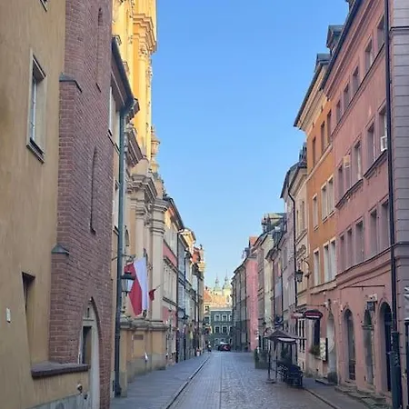 Old Town Residence, Historic Centre Castle Square Apartment